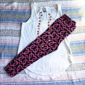 Lularoe Os Valentine’s Leggings ❤️ ☀️Sale 2/$15☀️